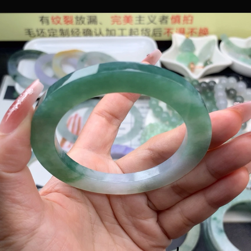 天然A货翡翠手镯