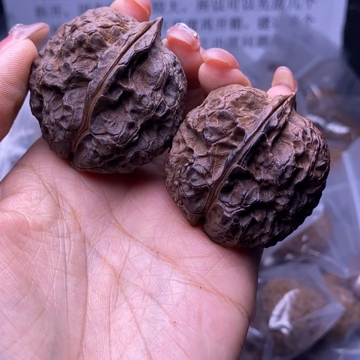 核桃云南野生铁核桃68号40mm
