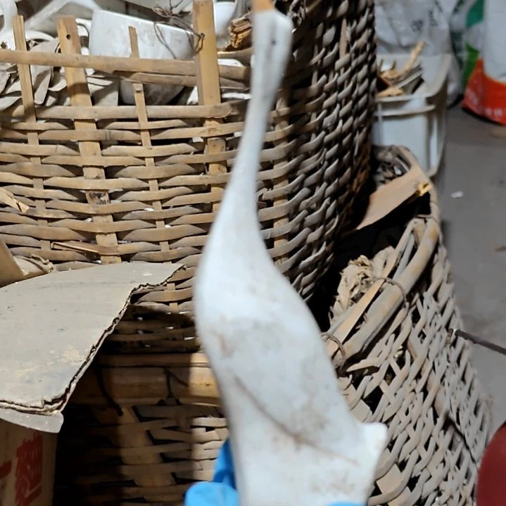 摆件陶瓷盘子碗啥都有