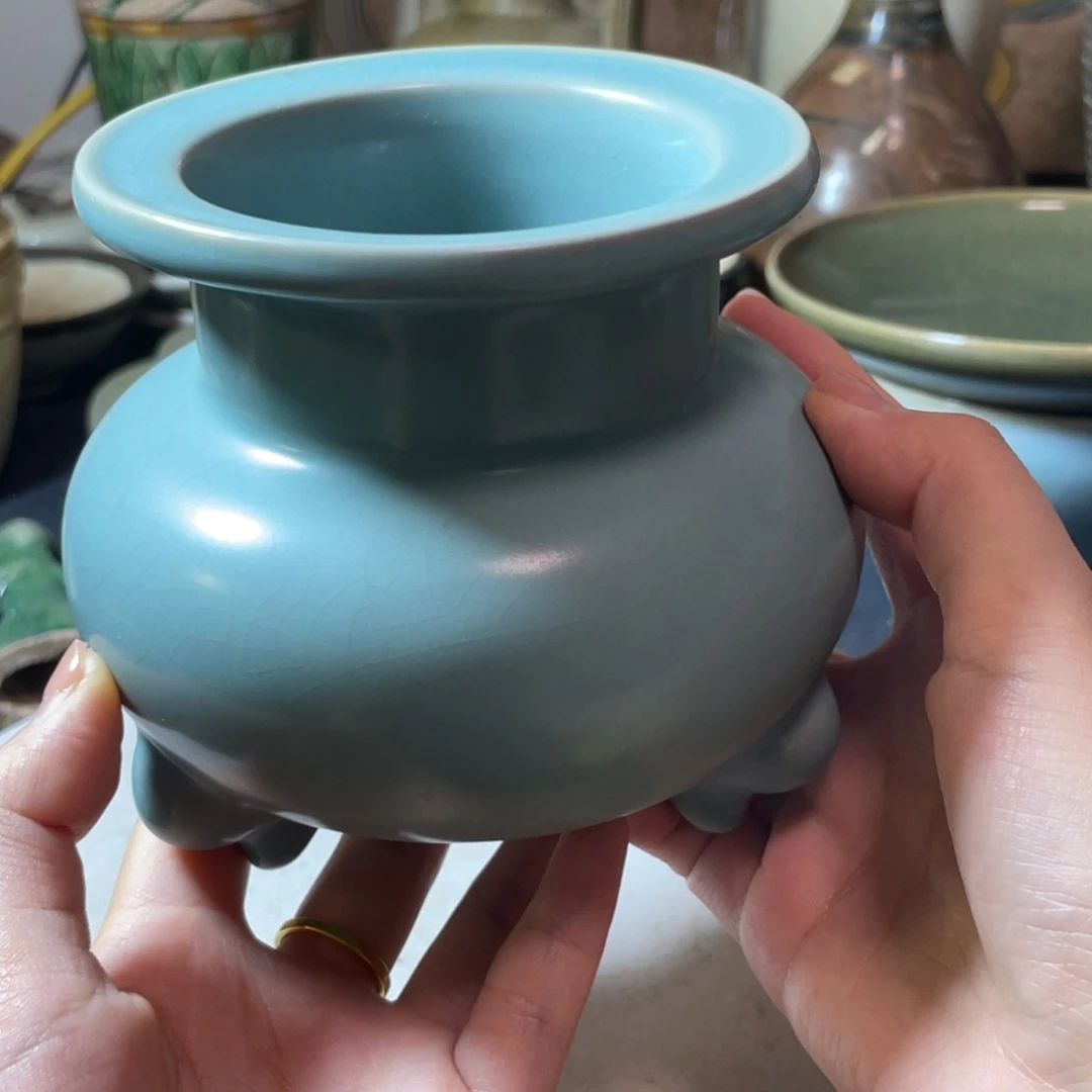 天晴釉 三足炉。繁*