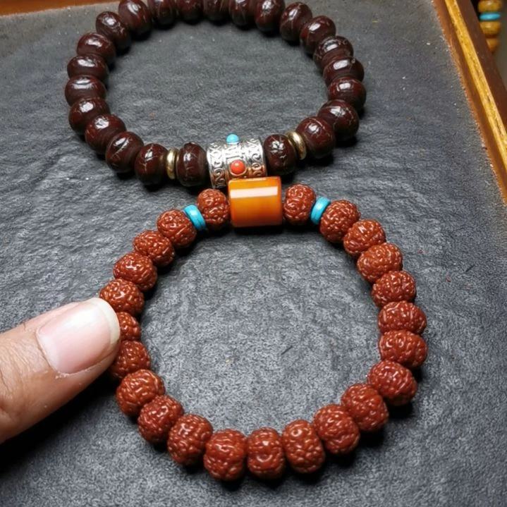 金刚菩提吊坠于*南111111111111