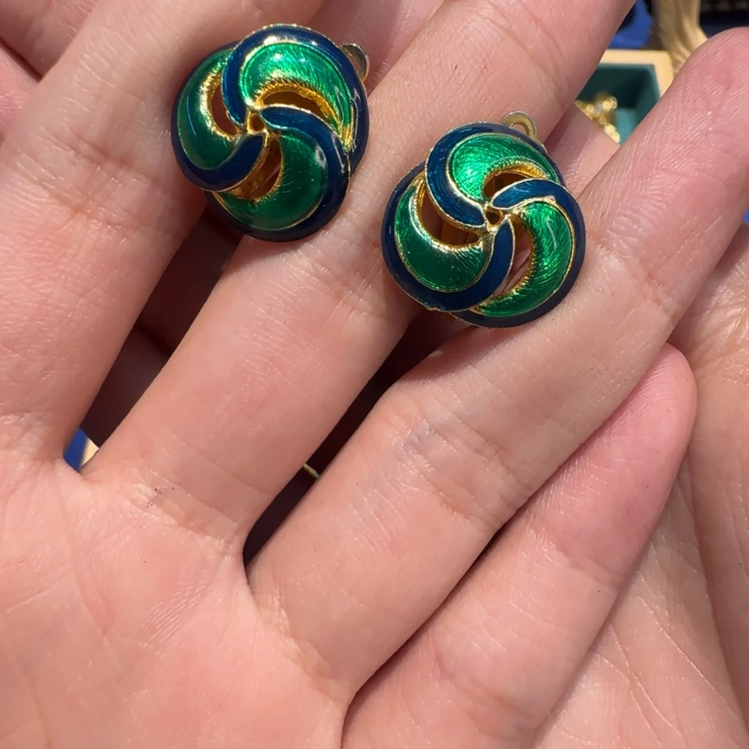 合成碳硅石非金属瑕疵