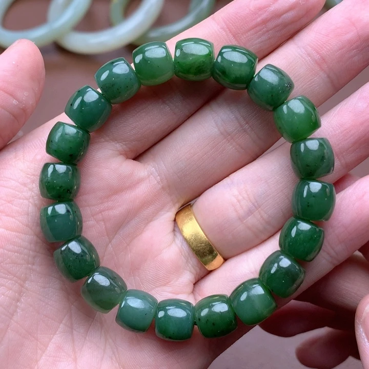 和田玉未镶嵌手镯拍一发一