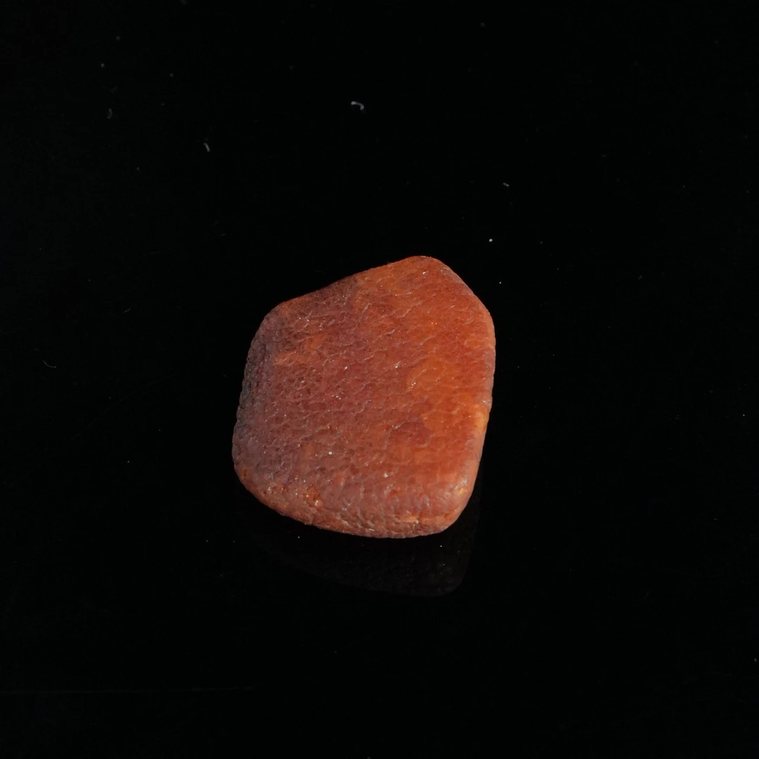 M2867 蜜蜡原石 8.64g