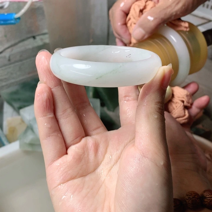 人***戏定制石英质玉（天山翠）