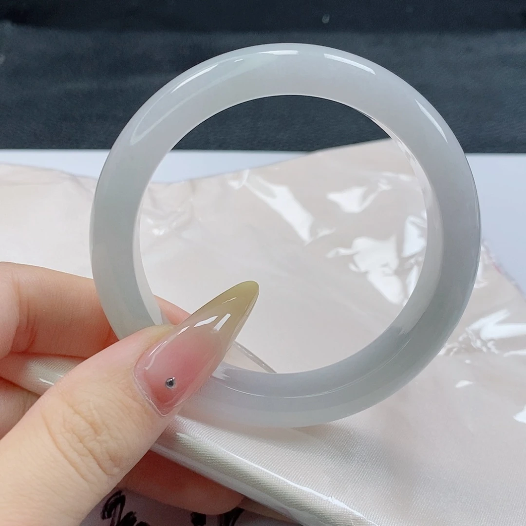 【闪购商品】翡翠手镯未镶嵌357号