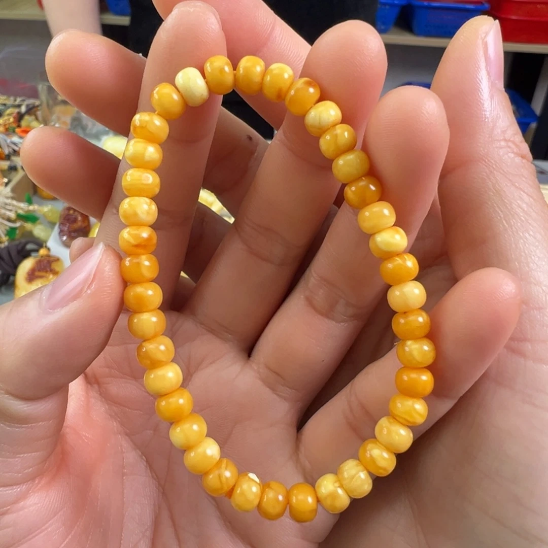 蜜蜡裸石未镶嵌蜜蜡