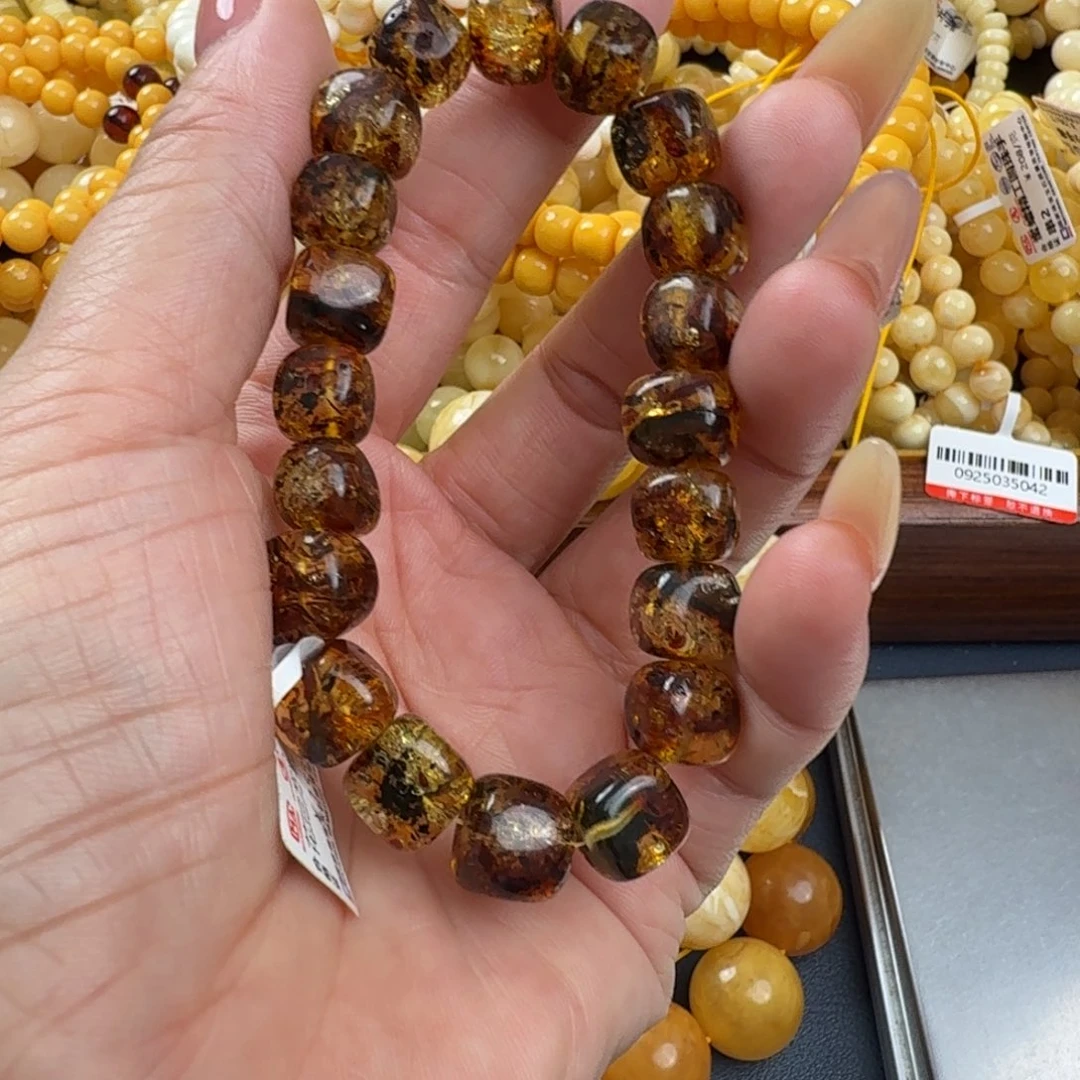 琥珀未镶嵌珠宝奇石