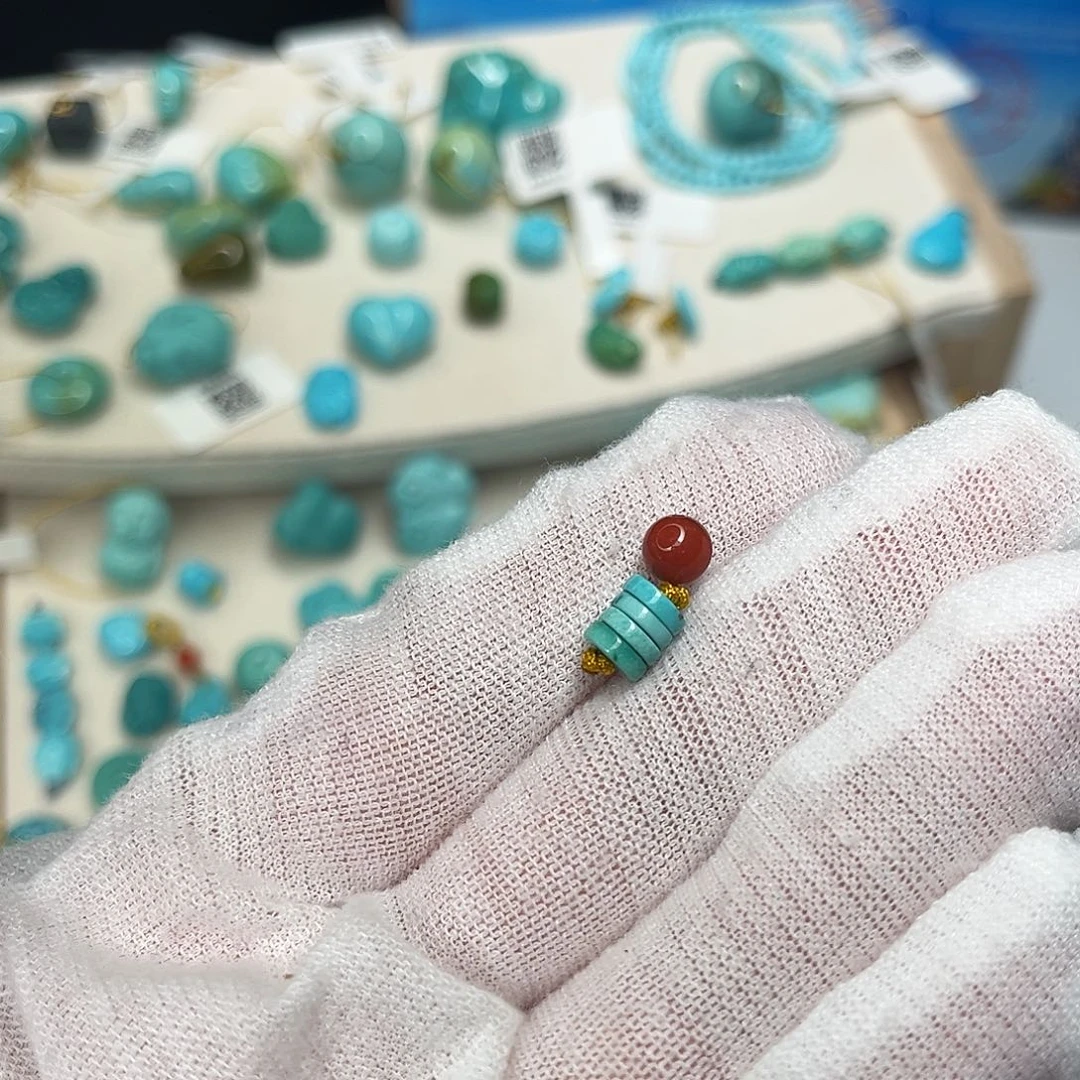 南红玛瑙未镶嵌珠宝半成品