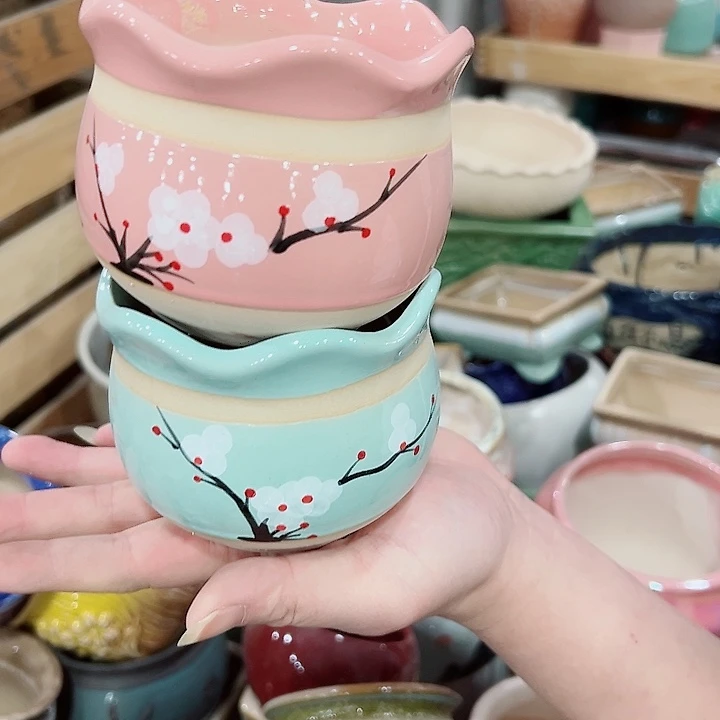 有孔.凑满10元发货多肉陶瓷花盆！