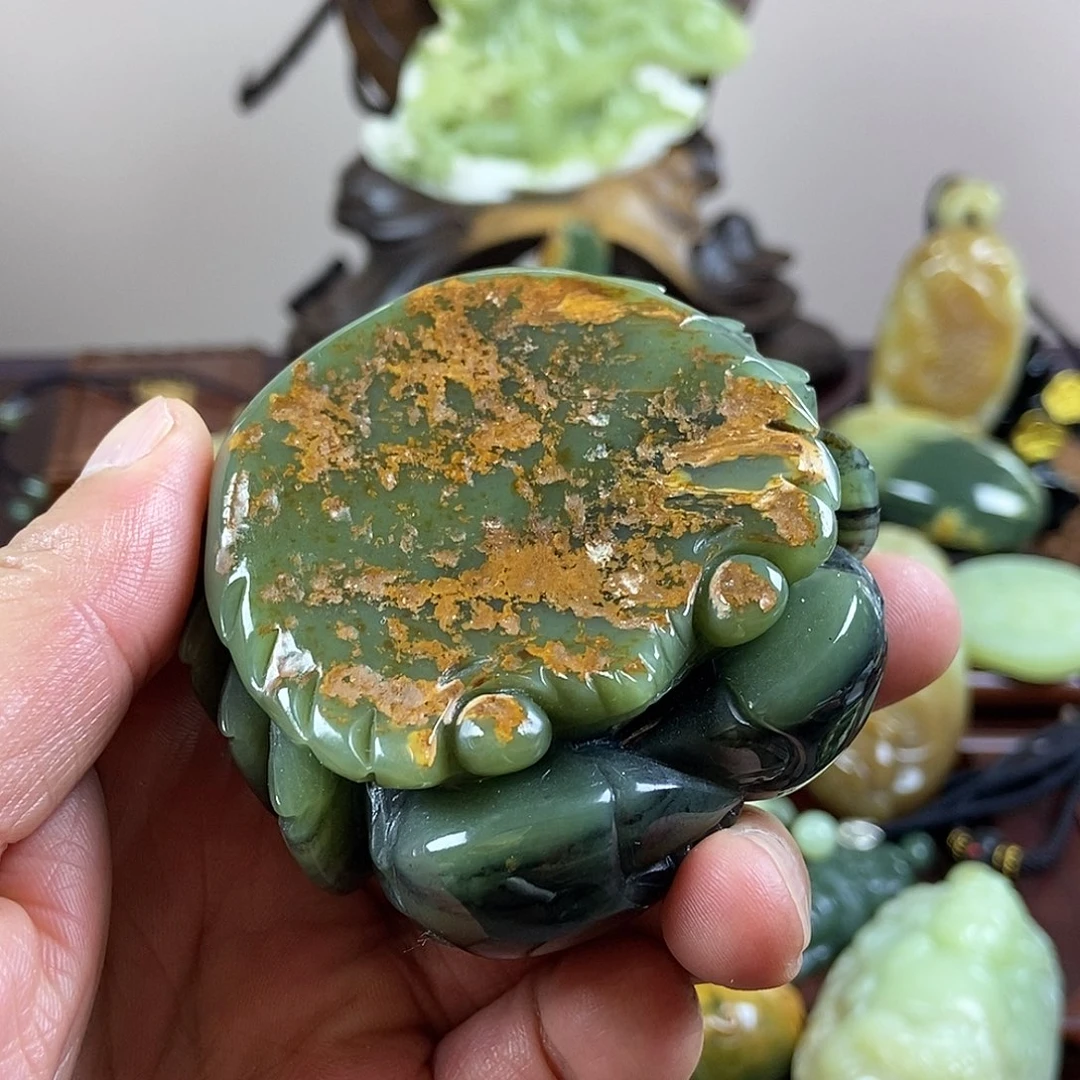 未镶嵌岫岩河磨玉（透闪石质玉）珠宝奇石