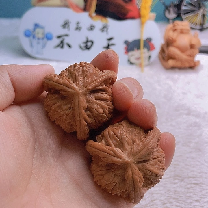 吊坠文玩核桃a****_三棱