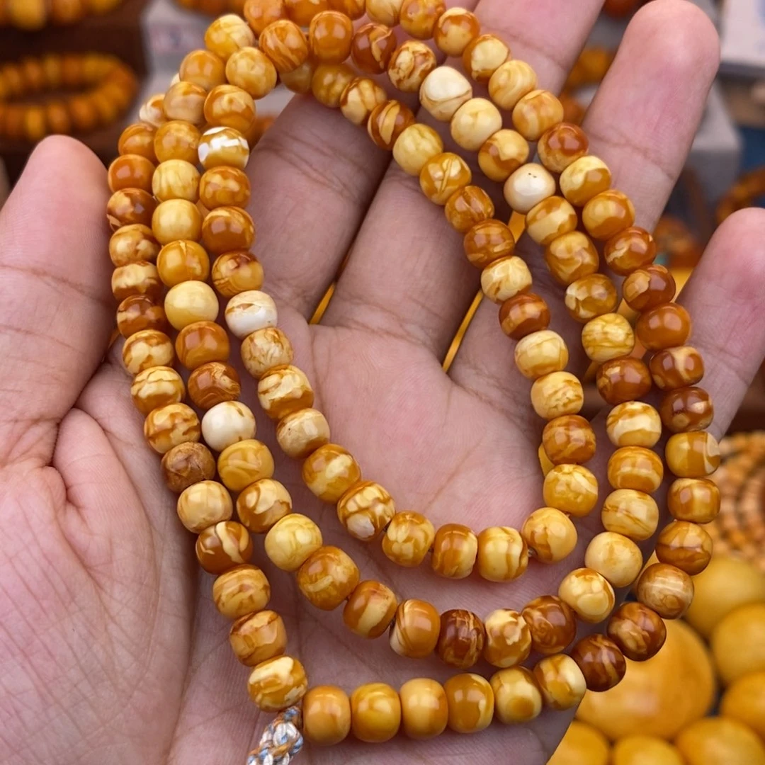未镶嵌琥珀珠宝奇石