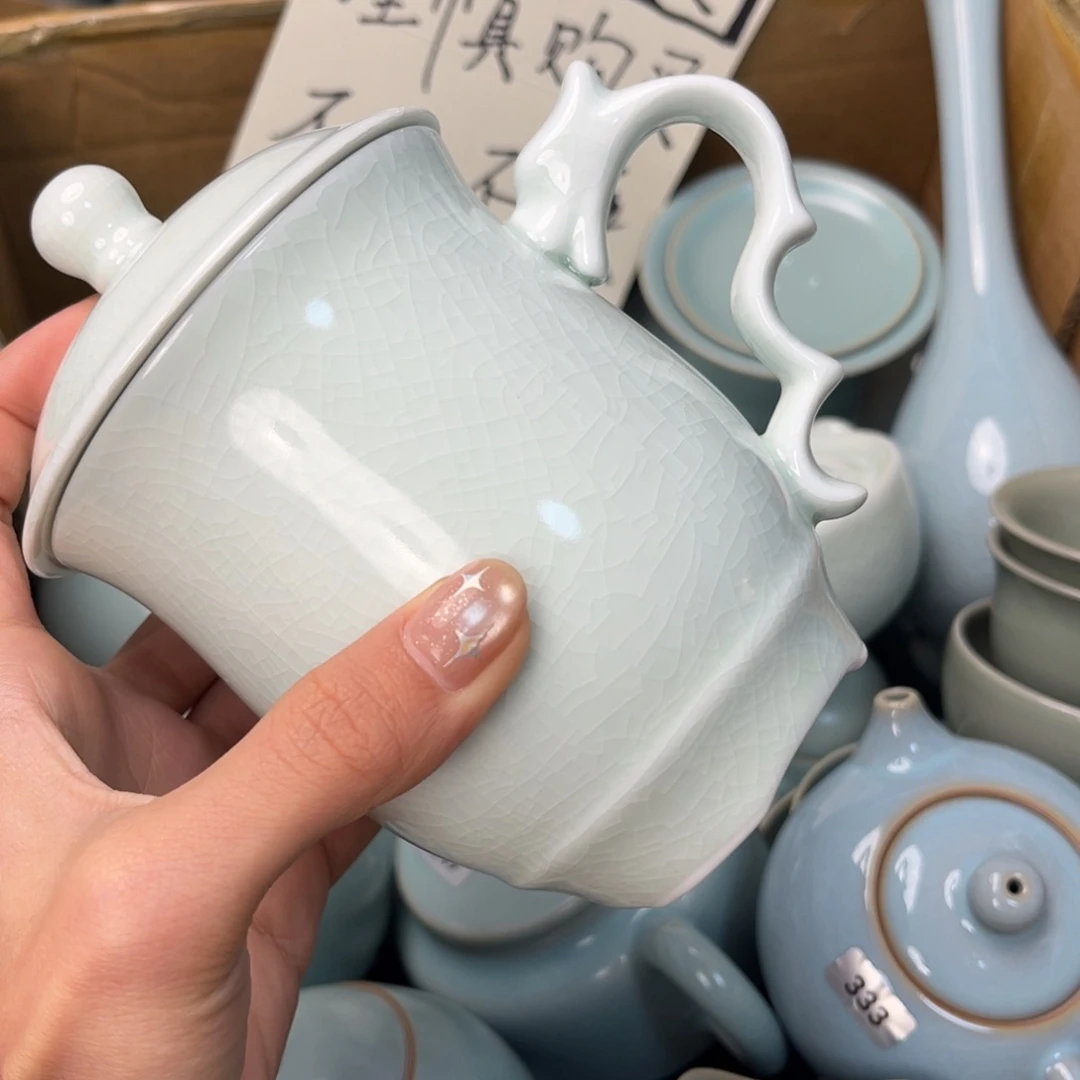 摆件陶哈哈哈哈哈哈哈哈哈哈哈