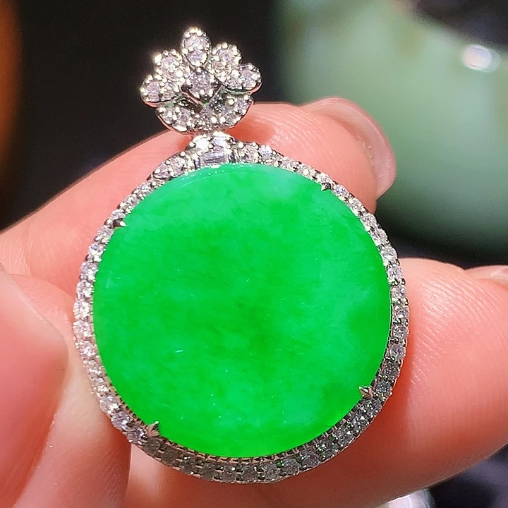 翡翠18K金镶嵌吊坠(不含链)