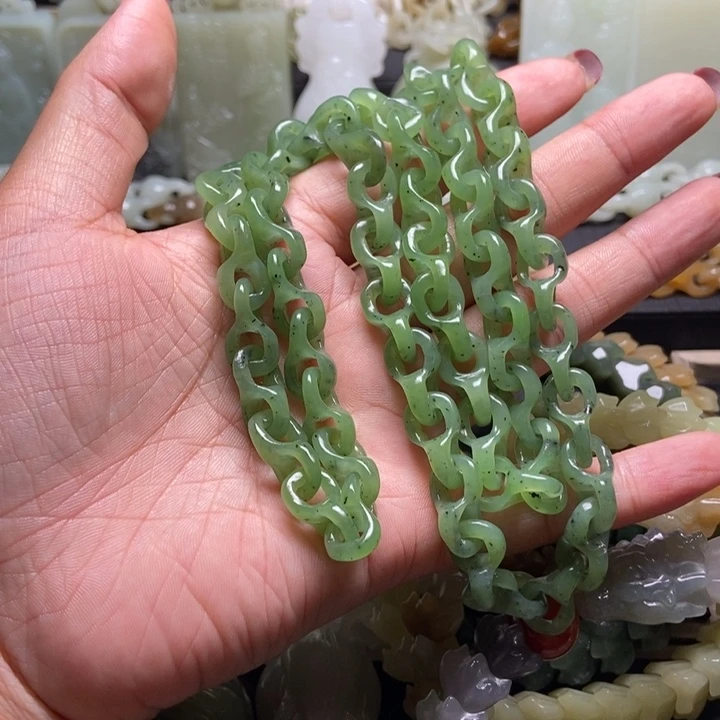 颈饰未镶嵌和田玉账**生