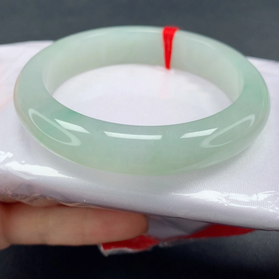 翡翠手镯未镶嵌，11号