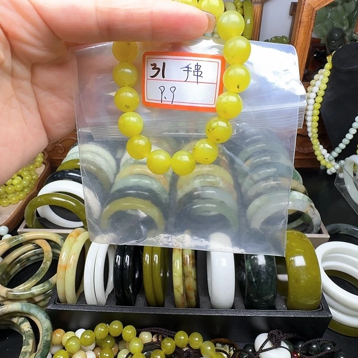 未镶嵌蛇纹石玉手镯