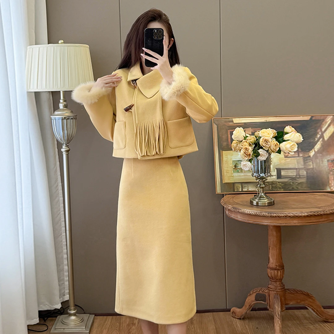 黄色小香风羽绒围巾外套精致贵气富家千金套装法式名媛裙子两件套