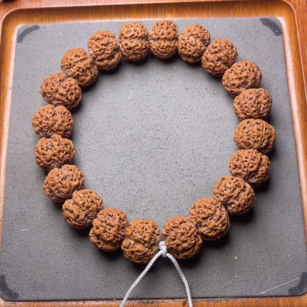 菩提10号金刚菩提满肉蜂窝梅花手持20+