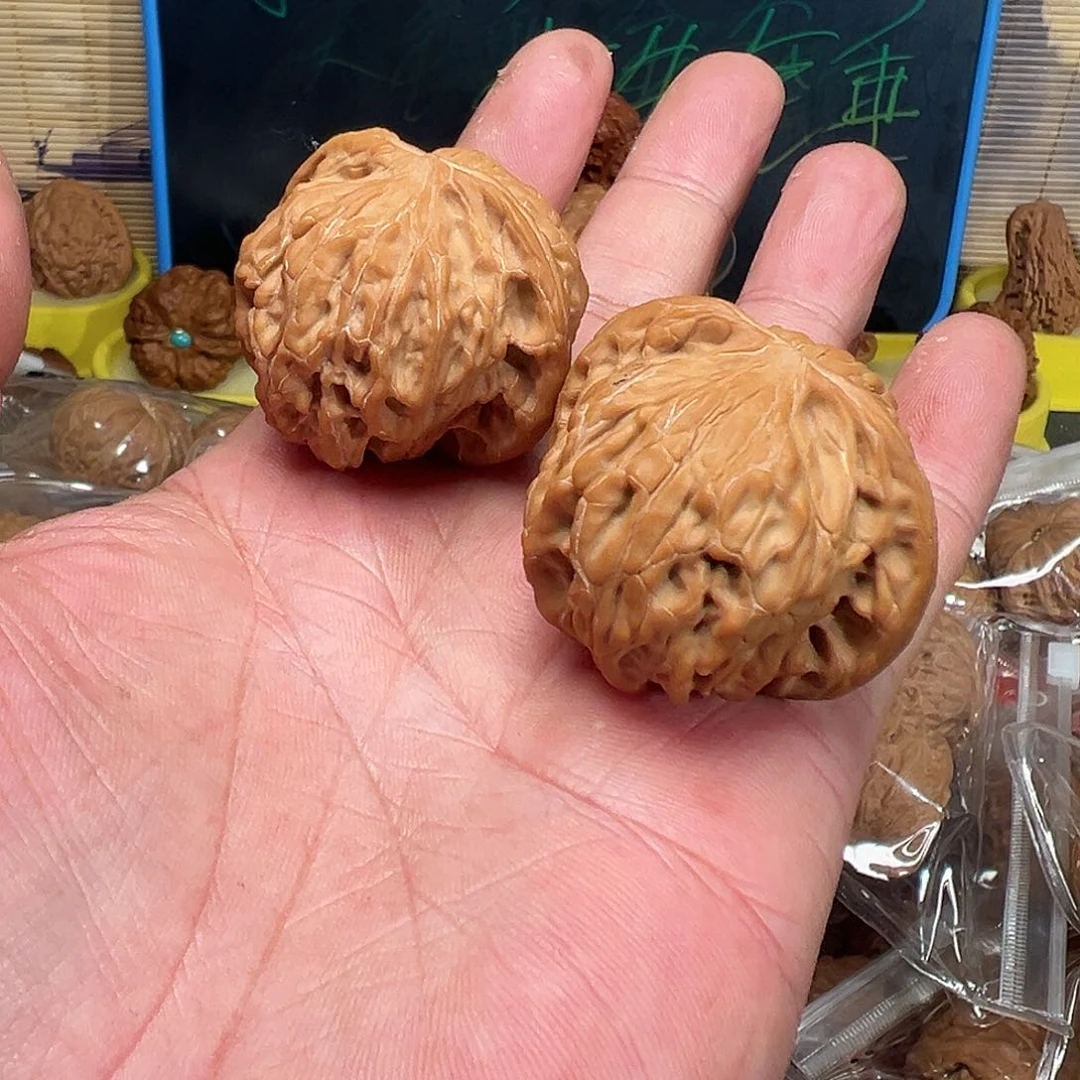 桃核吊坠毛***饭墨盘核桃
