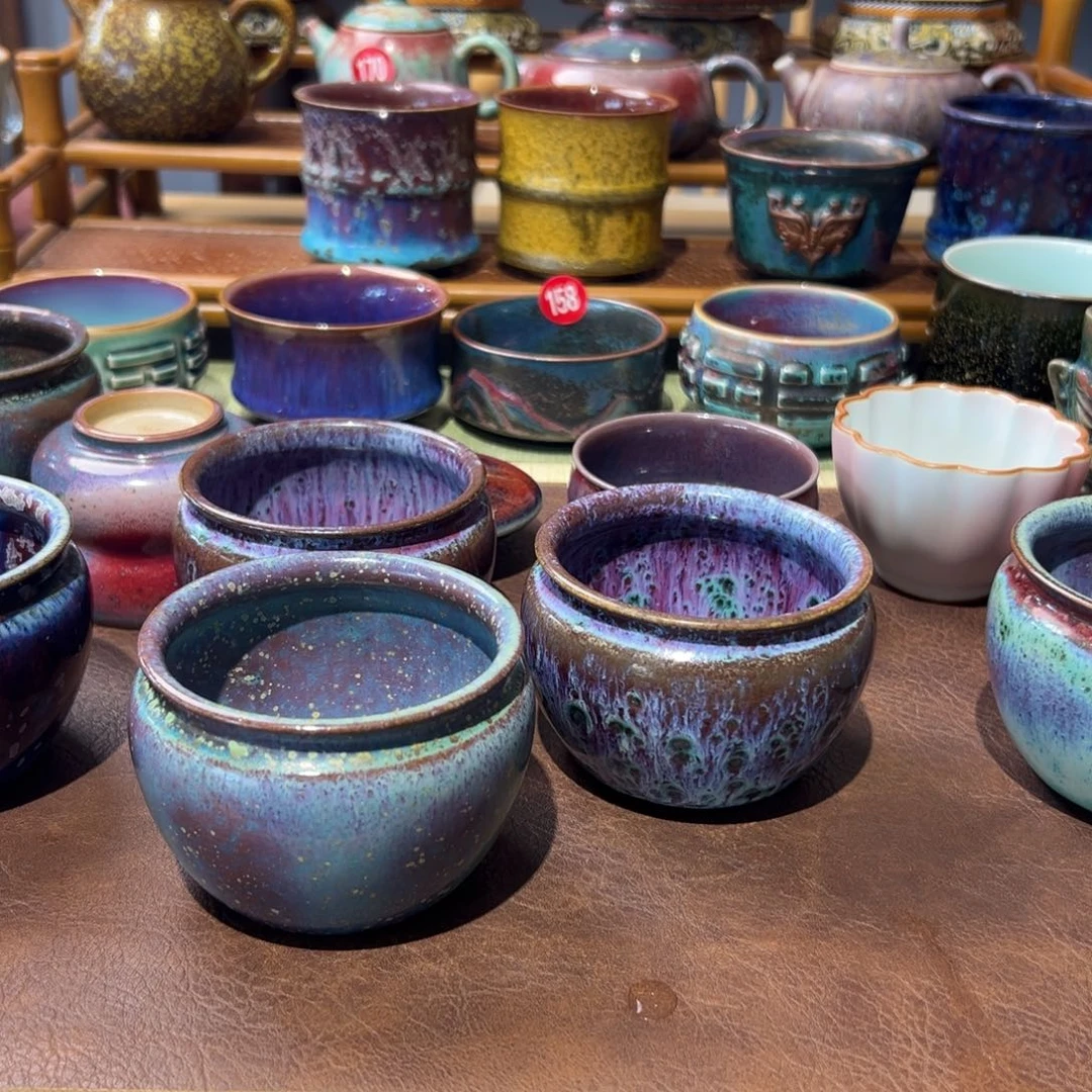 毛****钧瓷的制作工艺和工艺都是非常