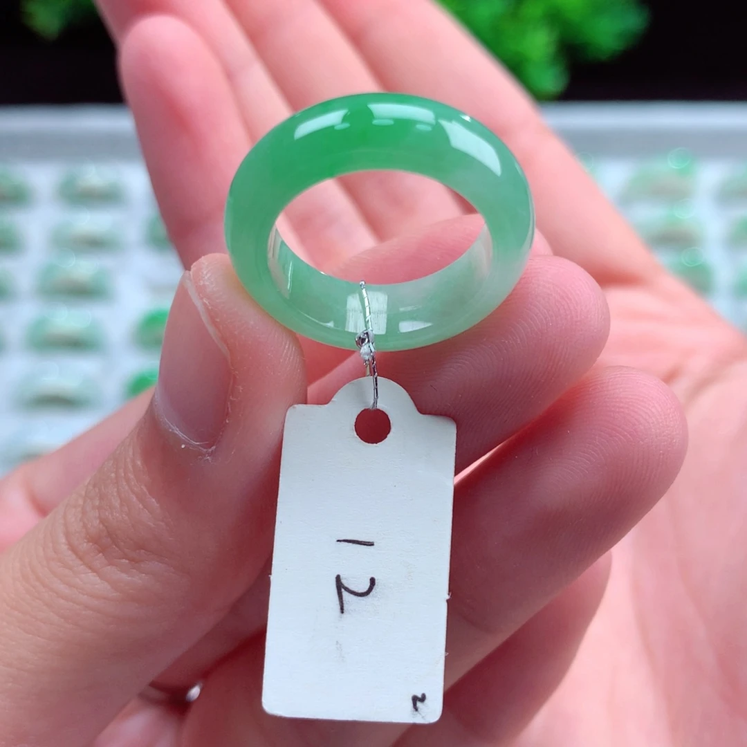 未镶嵌戒指翡翠天然