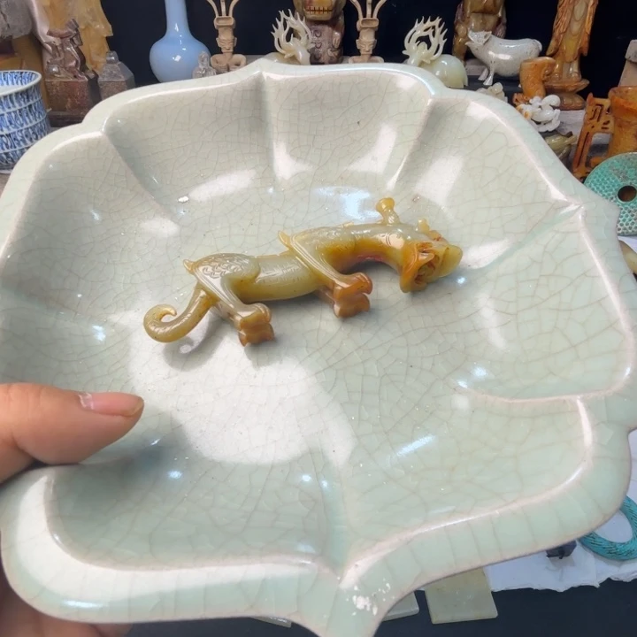 摆件用****8汝瓷全品摆件一个