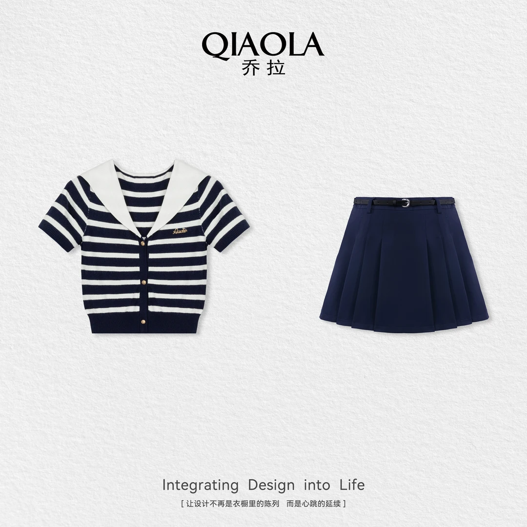 QIAOLA/乔拉【蔚蓝假日】夏新款V型海军领条纹针织时尚显瘦套装预售