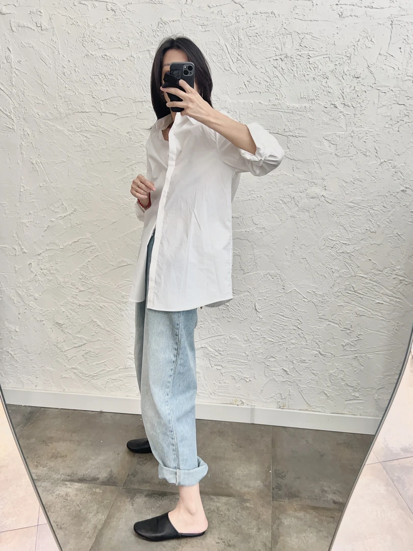 极简慵懒风白衬衣