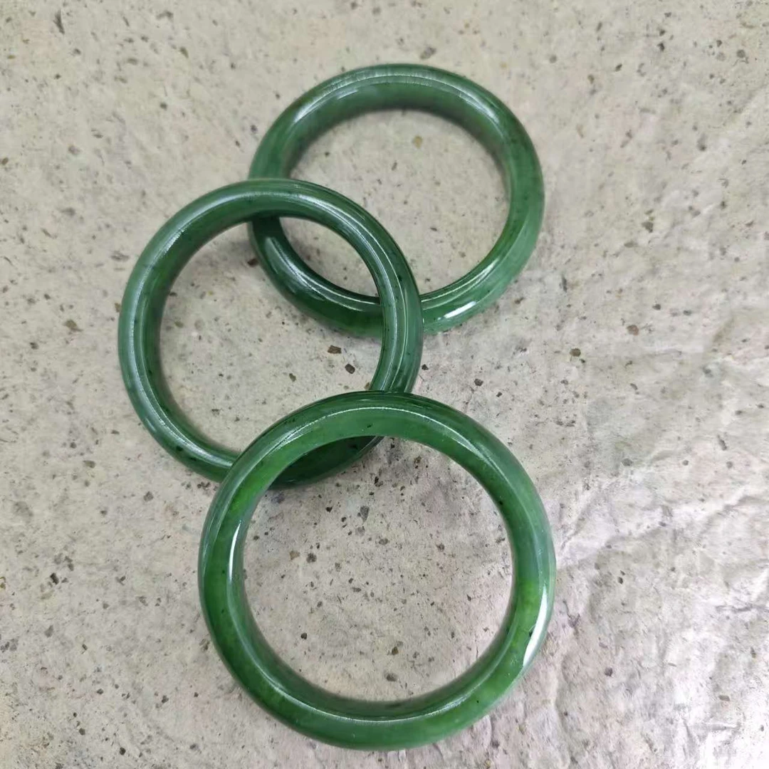 天然和田玉  冰阳绿碧玉手镯   多样性发货拍一发一H330