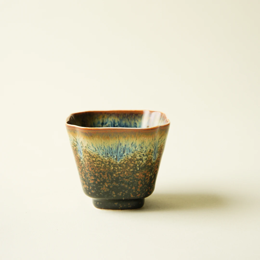 天目釉四方茶杯主人杯