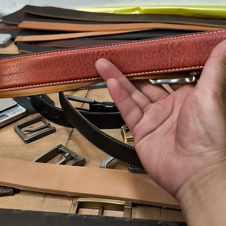 棕色头层牛皮皮带