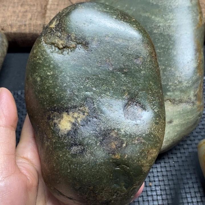 未镶嵌和田玉挂件