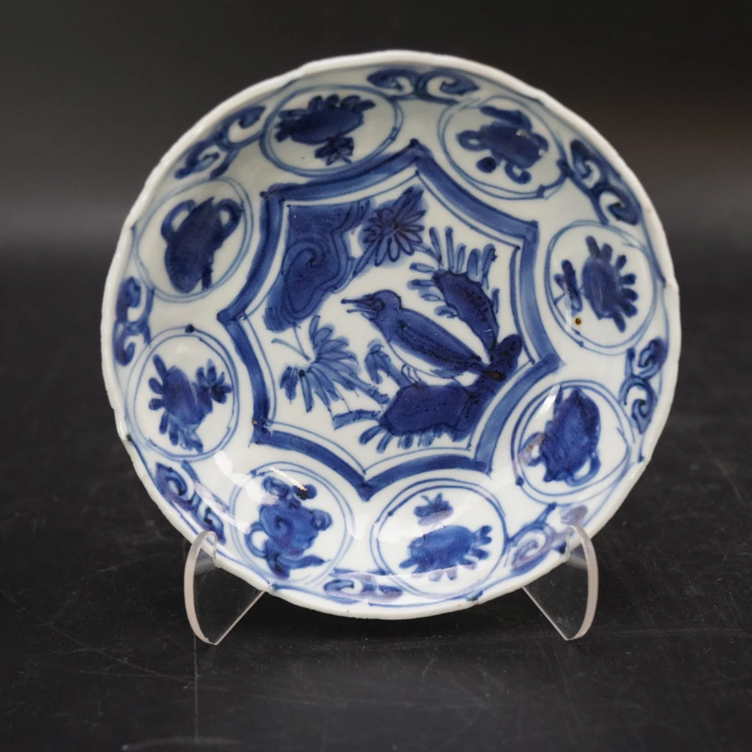 Lot.25110067明万历青花花鸟纹盘 直径：约14.3cm