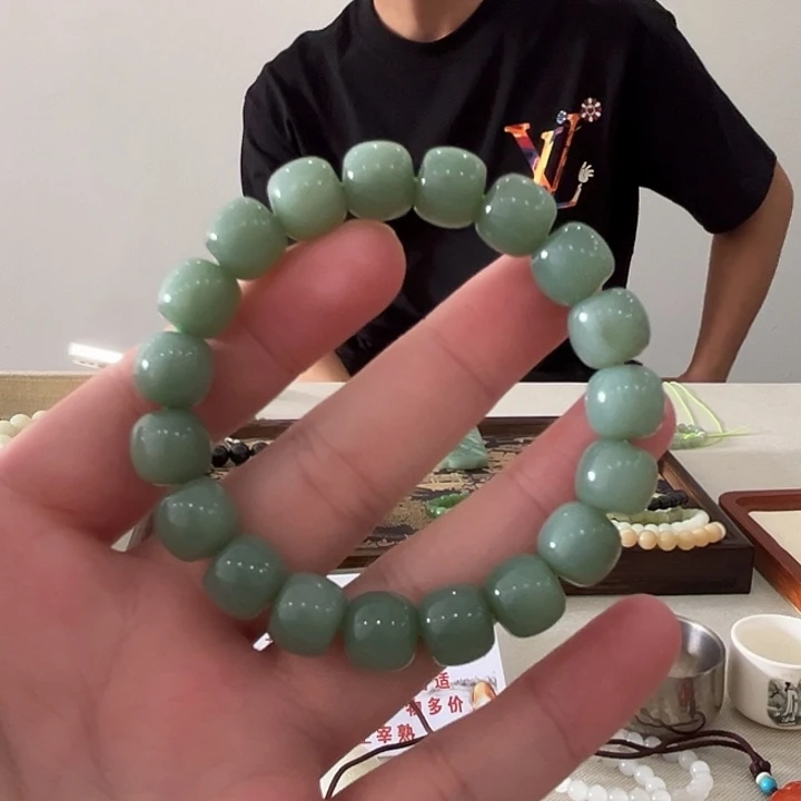 端****和田玉（糖玉）未镶嵌手链