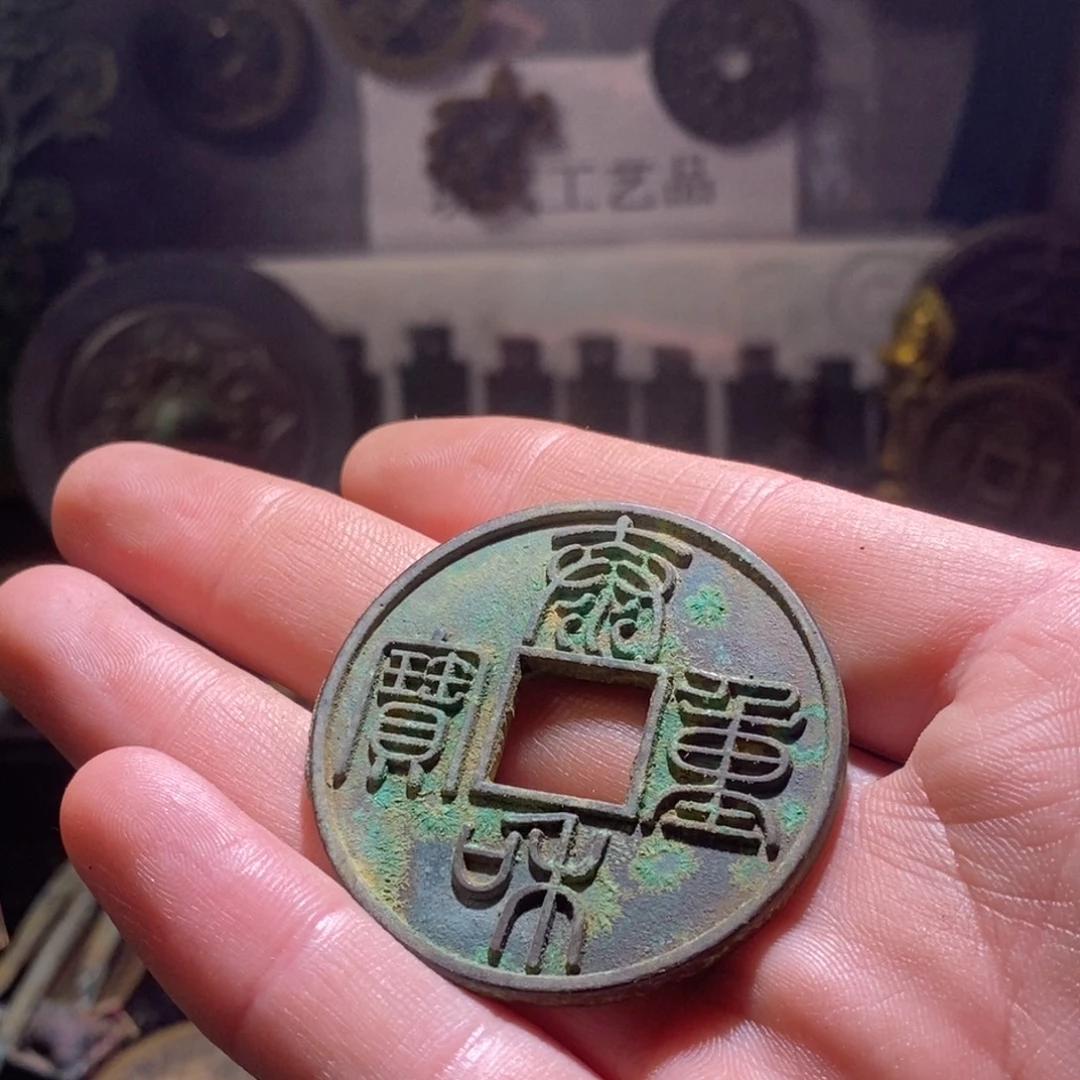 P***8铜现代仿制工艺品