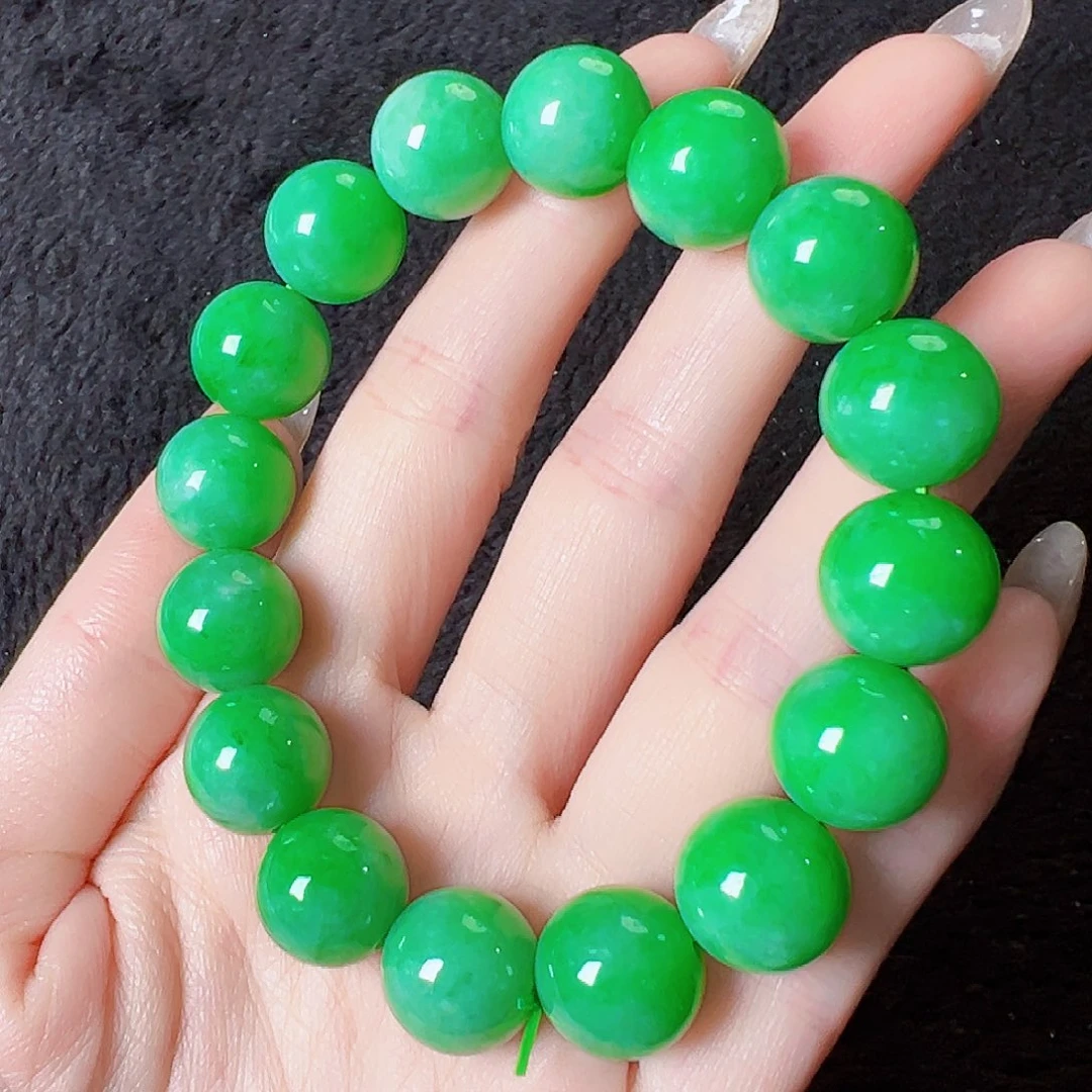 未镶嵌手串翡翠签收后24小时鉴赏期，过时不退