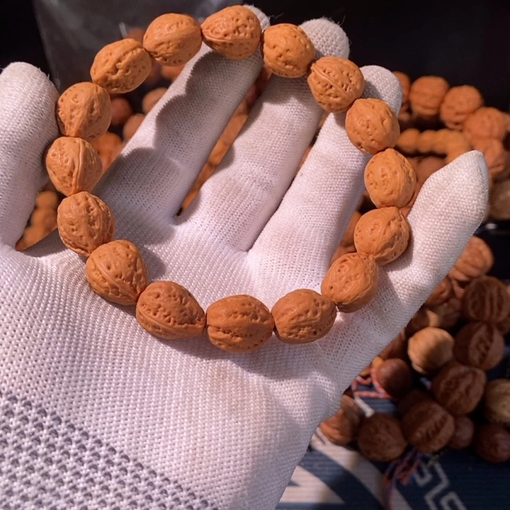 文玩核桃手串K*?…………