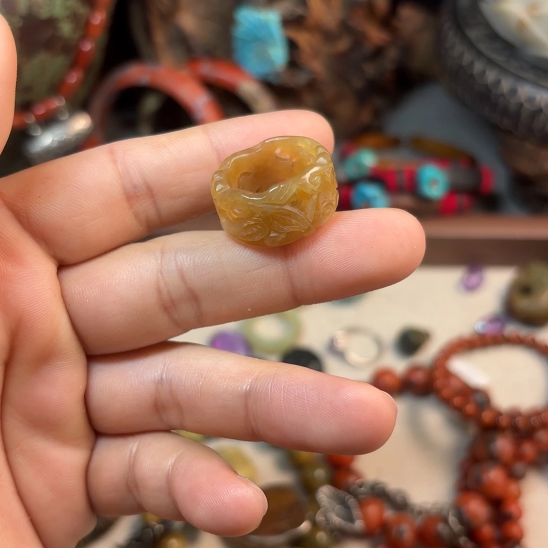 和田玉手链未镶嵌梧****马