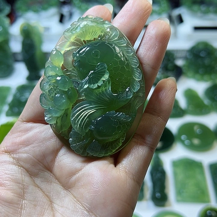 蛇纹石玉颈饰未镶嵌发**进
