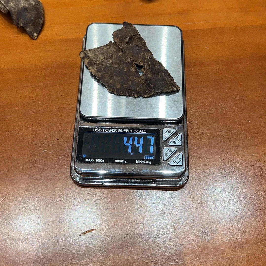 沉香沉香碎屑越南河静天然野沉香4.4g+