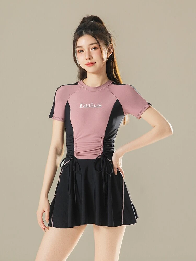 954新款女微胖女孩遮肉裙式保守游泳馆泡温泉专用竞速潜水服