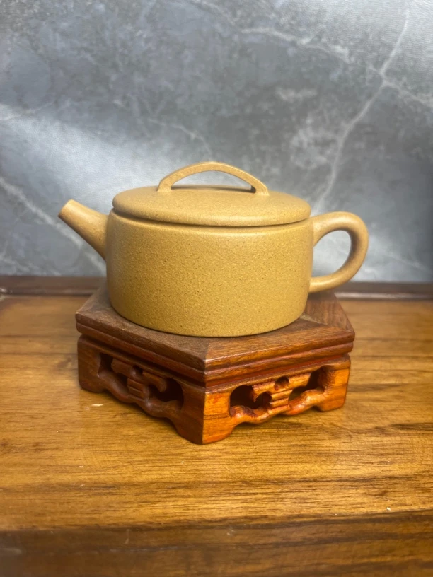 宜兴紫砂壶半手工，汉瓦壶，150cc