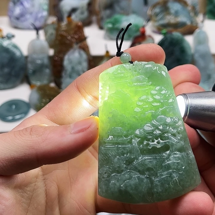 定制翡翠未镶嵌翡翠