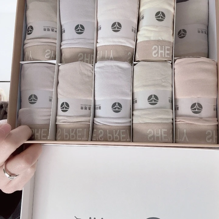 三醋酯纤维羽她，内裤一组三条。