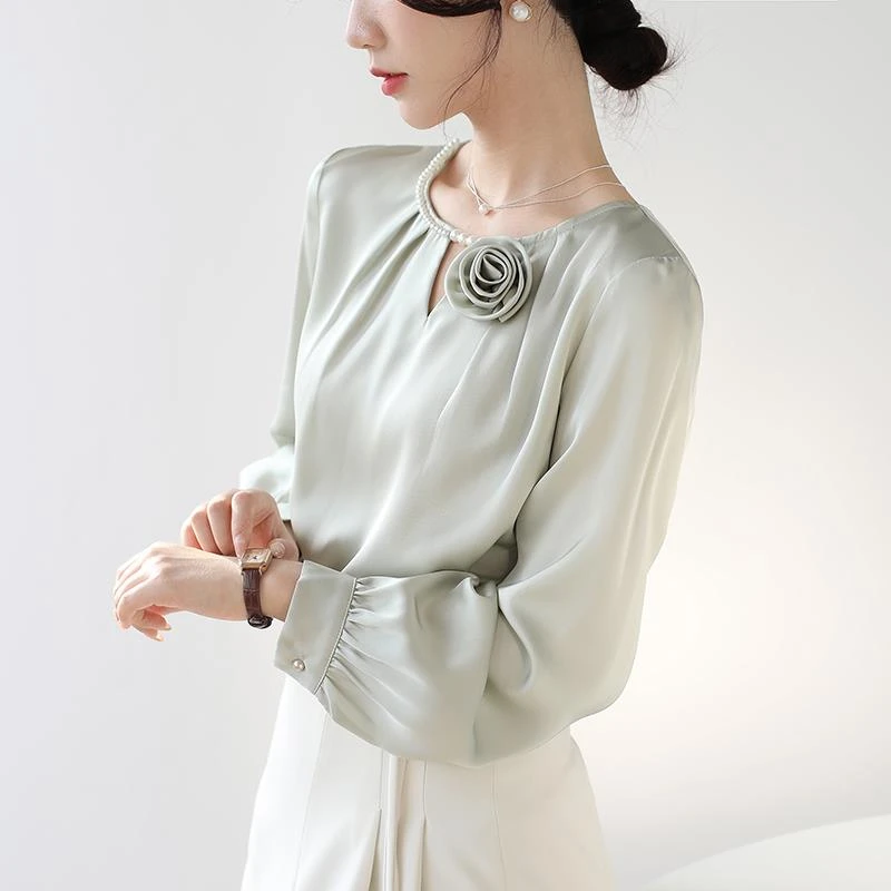 法式复古玫瑰花缎面衬衫女2025春秋新款温柔洋气珍珠垂感小众上衣