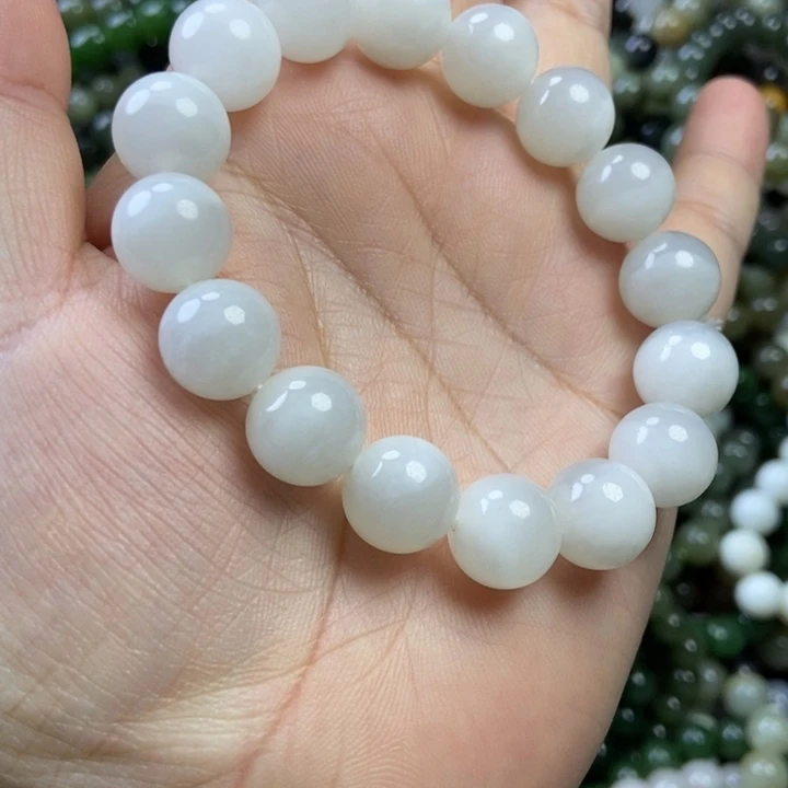 颈饰未镶嵌和田玉卡12