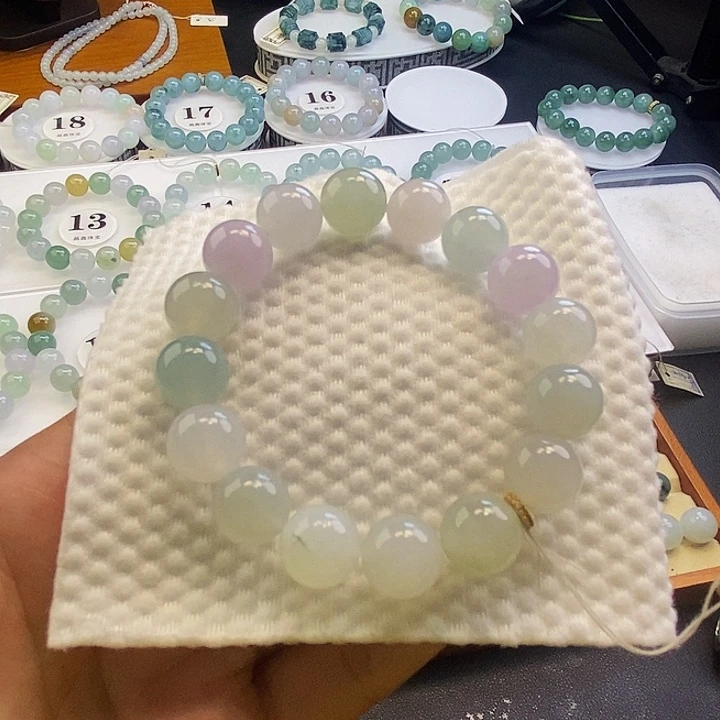 定制翡翠未镶嵌翡翠卡