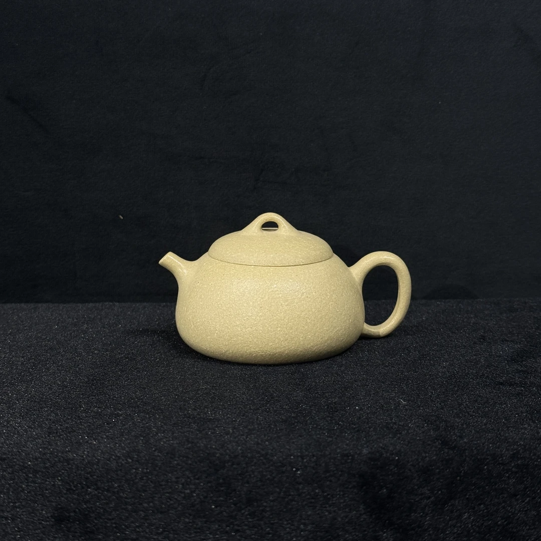 47/H1121182//紫砂壶/